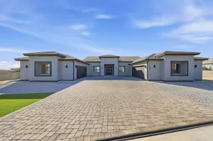 20207 W Whitton Ct, Buckeye, AZ 85396 - Photo 1