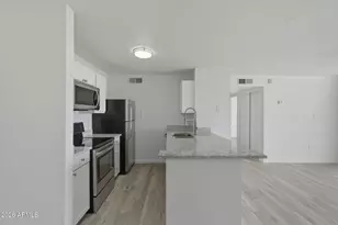 8055 E Thomas Rd, Scottsdale, AZ 85251 - Photo 5