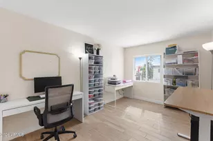 1916 W Morningside Dr, Phoenix, AZ 85023 - Photo 15