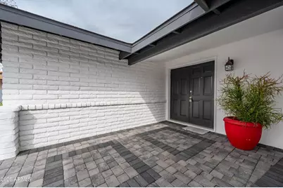 297 S Hacienda Circle, Litchfield Park, AZ 85340 - Photo 11