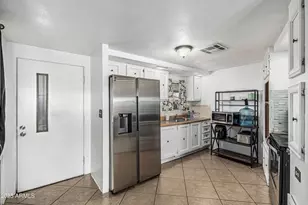 5950 W Missouri Ave, Glendale, AZ 85301 - Photo 13