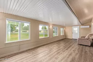 9402 W Long Hills Dr, Sun City, AZ 85351 - Photo 21