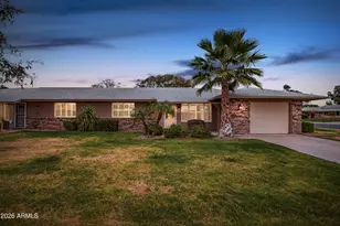 9402 W Long Hills Dr, Sun City, AZ 85351 - Photo 3