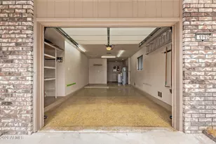 9402 W Long Hills Dr, Sun City, AZ 85351 - Photo 23