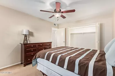 9402 W Long Hills Drive, Sun City, AZ 85351 - Photo 15