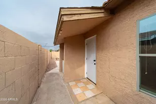2416 E Clarendon Ave, Phoenix, AZ 85016 - Photo 5