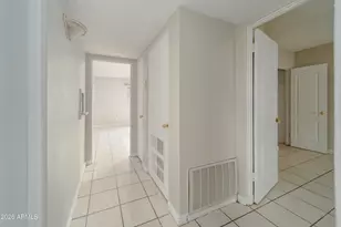 2416 E Clarendon Ave, Phoenix, AZ 85016 - Photo 21