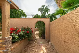 2416 E Clarendon Ave, Phoenix, AZ 85016 - Photo 27