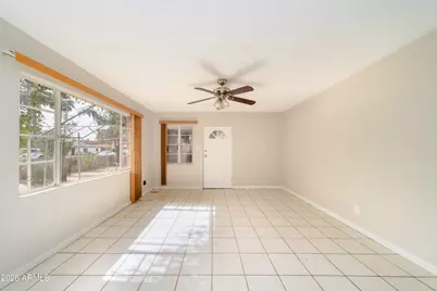 2416 E Clarendon Avenue, Phoenix, AZ 85016 - Photo 25