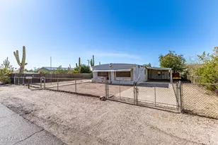 456 S Lawson Dr, Apache Junction, AZ 85120 - Photo 37