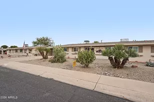 10411 W Clair Dr, Sun City, AZ 85351 - Photo 3