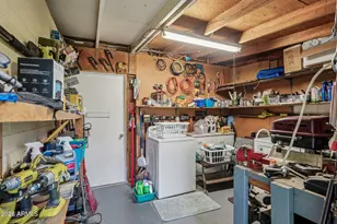 10411 W Clair Dr, Sun City, AZ 85351 - Photo 23