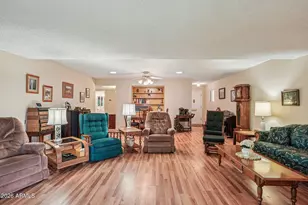 10411 W Clair Dr, Sun City, AZ 85351 - Photo 9