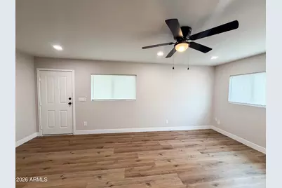 11601 N 33rd Avenue, Phoenix, AZ 85029 - Photo 13