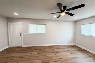 11601 N 33rd Ave, Phoenix, AZ 85029 - Photo 13