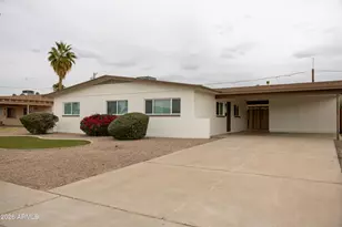 11601 N 33rd Ave, Phoenix, AZ 85029 - Photo 3