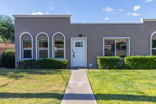 2702 N 60th St, Scottsdale, AZ 85257 - Photo 1