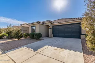 43687 W Buckhorn Trail, Maricopa, AZ 85138 - Photo 3