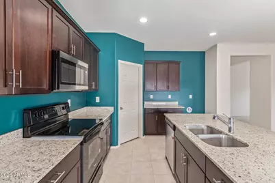 43687 W Buckhorn Trail, Maricopa, AZ 85138 - Photo 11