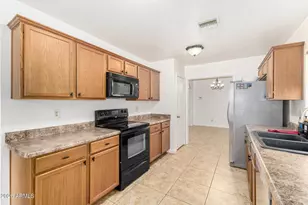 23831 N 41st Ave, Glendale, AZ 85310 - Photo 13