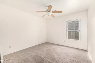 23831 N 41st Avenue, Glendale, AZ 85310 - Photo 41