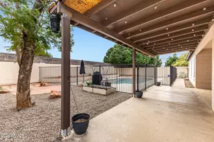 23831 N 41st Ave, Glendale, AZ 85310 - Photo 25