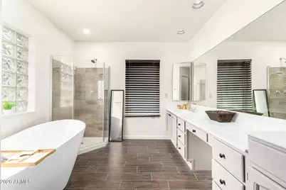 23831 N 41st Avenue, Glendale, AZ 85310 - Photo 33