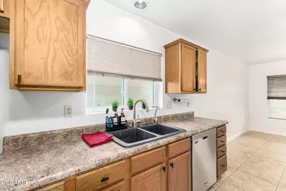 23831 N 41st Avenue, Glendale, AZ 85310 - Photo 15