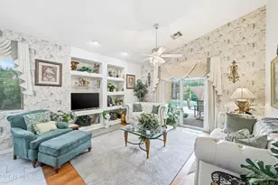 4210 S Splendor Pl, Gilbert, AZ 85297 - Photo 11