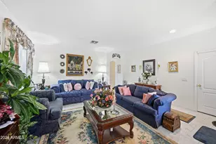 4210 S Splendor Pl, Gilbert, AZ 85297 - Photo 9