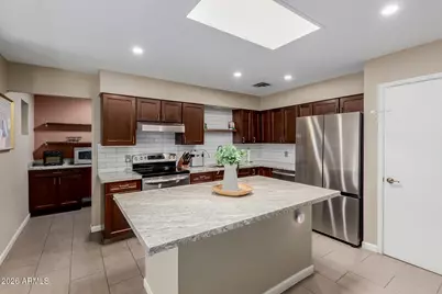 1041 E Garnet Avenue, Mesa, AZ 85204 - Photo 1