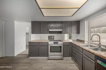 1016 W Nido Avenue, Mesa, AZ 85210 - Photo 9