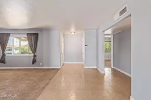 1881 E Palmcroft Dr, Tempe, AZ 85282 - Photo 5