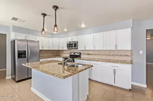 1881 E Palmcroft Dr, Tempe, AZ 85282 - Photo 7