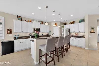 2046 N 164th Avenue, Goodyear, AZ 85395 - Photo 9