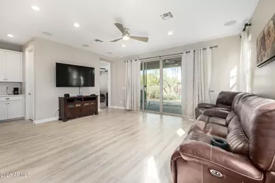 18474 W Ipswitch Way, Surprise, AZ 85374 - Photo 5