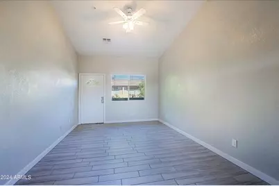 1614 W Purdue Avenue #102, Phoenix, AZ 85021 - Photo 5