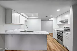 2020 W Union Hills Dr, Phoenix, AZ 85027 - Photo 3