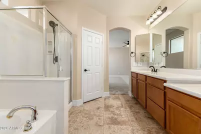 10625 E Knowles Avenue, Mesa, AZ 85209 - Photo 21