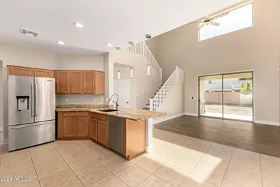 10625 E Knowles Avenue, Mesa, AZ 85209 - Photo 13