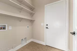 10625 E Knowles Ave, Mesa, AZ 85209 - Photo 35