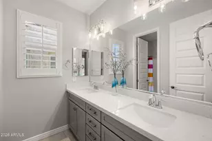 3510 E Adobe Dr, Phoenix, AZ 85050 - Photo 23