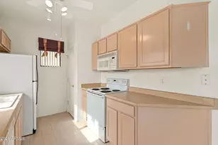 13644 N Saguaro Blvd, Fountain Hills, AZ 85268 - Photo 11