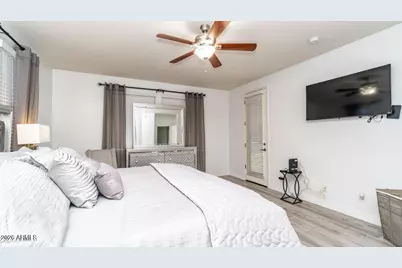 21969 N 98th Lane, Peoria, AZ 85383 - Photo 5