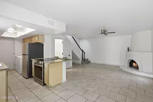 10425 N 10th Pl, Phoenix, AZ 85020 - Photo 9