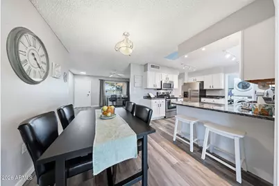 10804 W Cameo Drive, Sun City, AZ 85351 - Photo 9