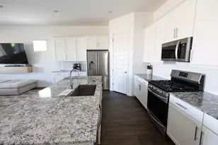 9348 W Sells Dr, Phoenix, AZ 85037 - Photo 21