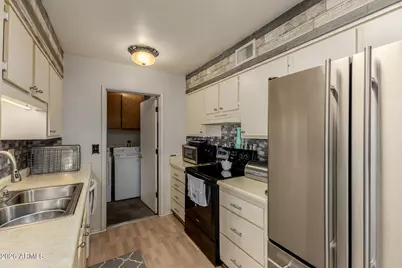 13461 W Desert Glen Drive, Sun City West, AZ 85375 - Photo 11