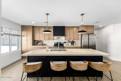 3802 E Mercer Lane, Phoenix, AZ 85028 - Photo 1