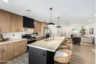 3802 E Mercer Ln, Phoenix, AZ 85028 - Photo 11